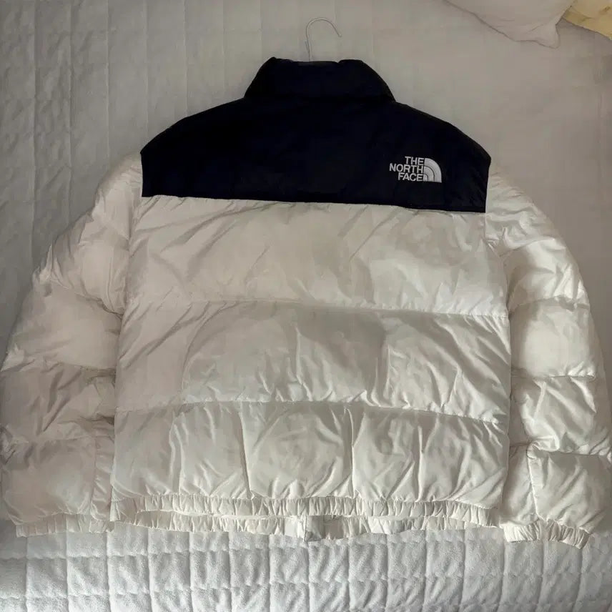 [BUNJANG] The North Face Nuptse Hybrid Down Ball Jacket (Ivory) / 노스페이스 눕시 하이브리드 다운 볼 자켓 아이보리 (W)