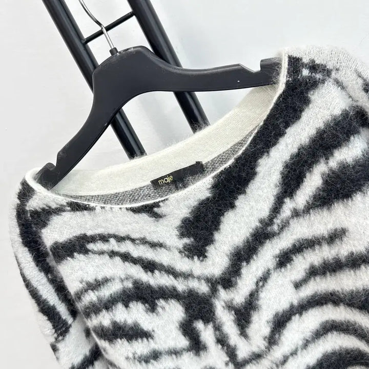 [BUNJANG] Maje Animal Print Knit / 정품 마쥬 maje 앙고라 울 혼방 애니멀 프린팅 니트