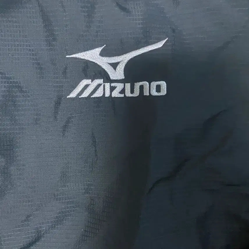 [BUNJANG] Mizuno Oreo Winter Warm-up Jacket / 미즈노 스트릿 오레오 동계 웜업
