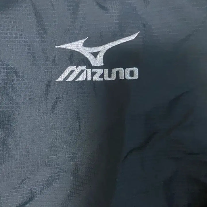 [BUNJANG] Mizuno Oreo Winter Warm-up Jacket / 미즈노 스트릿 오레오 동계 웜업