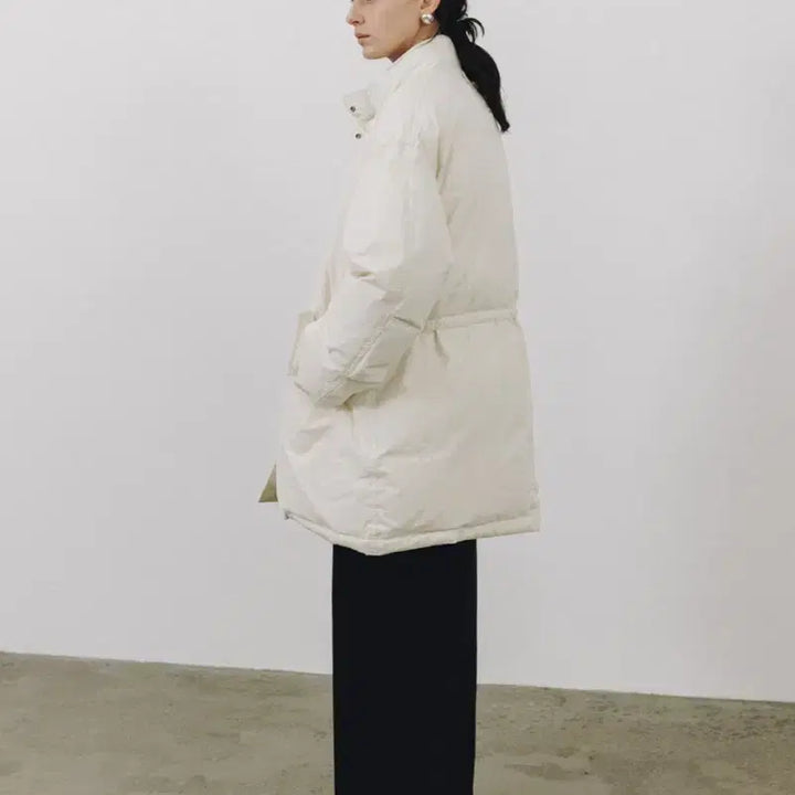 [BUNJANG] ugst Sand Volume Down Jumper (Ivory) / 어그스트 ugst sand volume down jumper(ivory)