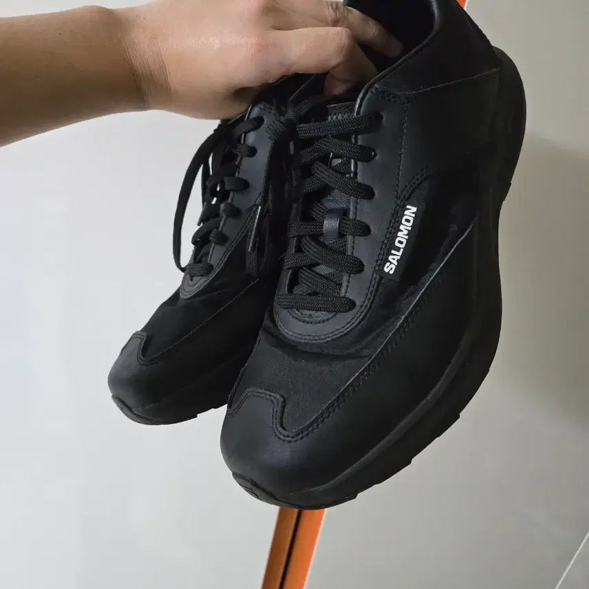 [SOLD OUT] 살로몬 x 꼼데가르송 SR90 블랙 295
