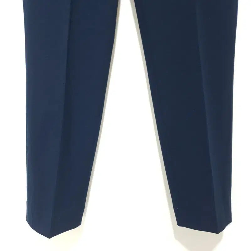 [BUNJANG] Musinsa Standard Tapered Crop Hidden Banding Slacks / 무탠다드 테이퍼드 크롭 히든밴딩 슬랙스 31_M1962