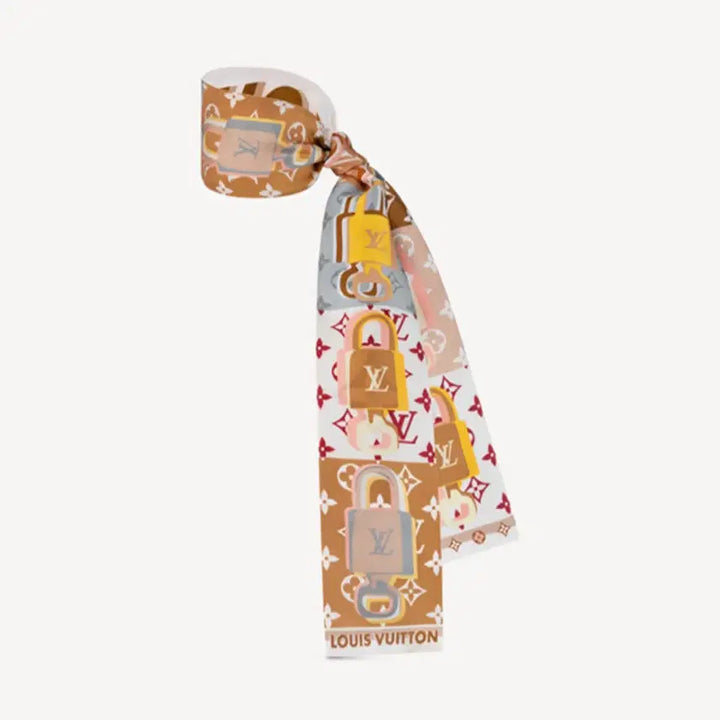 [BUNJANG] Louis Vuitton Monogram Bandana Scarf / 루이비통 방도 스카프 자물쇠 모노그램