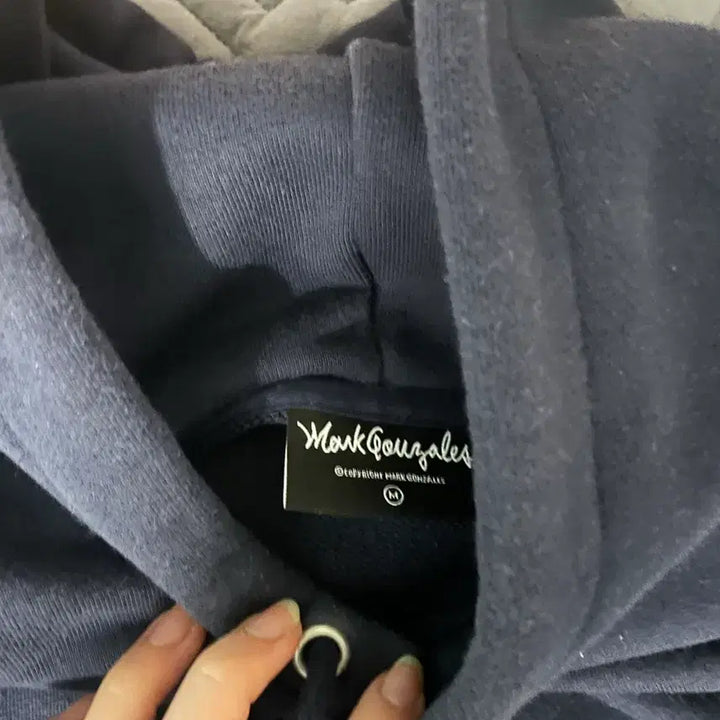 [BUNJANG] Mark Gonzales Navy Hoodie / 마크곤잘레스 후드티