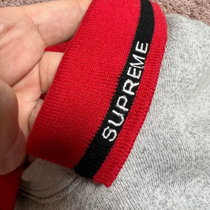 [BUNJANG] Supreme Sweatshirt Gray Red Men&
