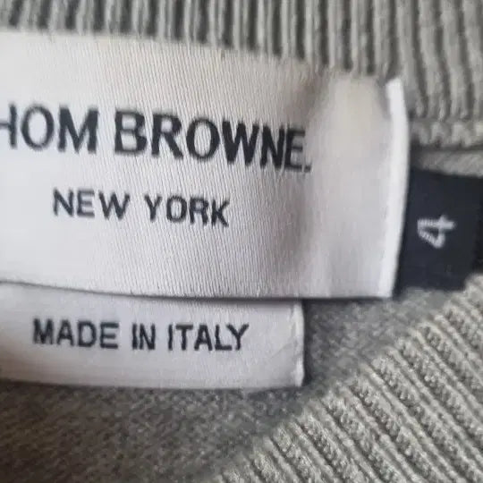 [BUNJANG] Thom Browne Knit 4 Size / 톰브라운 니트 4사이즈