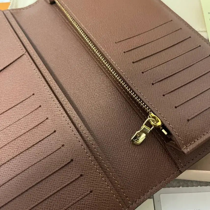 [BUNJANG] Louis Vuitton Brazza Wallet / 루이비통 브라짜 월릿