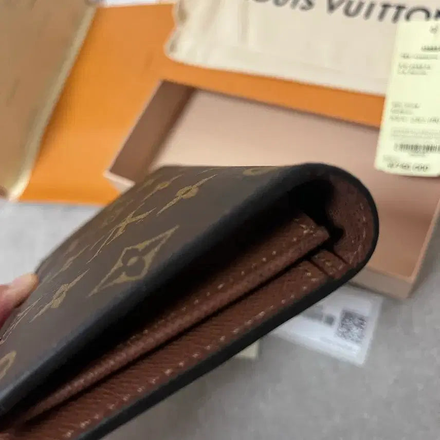 [BUNJANG] Louis Vuitton Brazza Wallet / 루이비통 브라짜 월릿