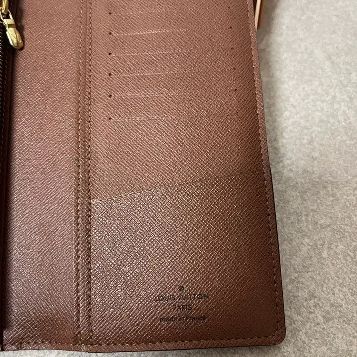 [BUNJANG] Louis Vuitton Brazza Wallet / 루이비통 브라짜 월릿