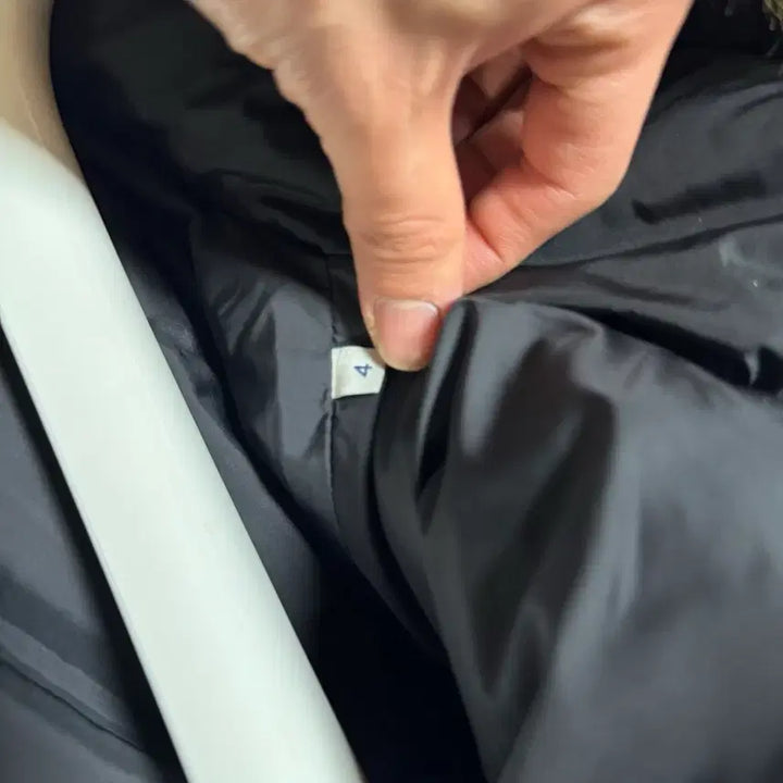 [BUNJANG] Moncler Maya Puffer Jacket Black (Size 4) / 몽클레어 마야프 패딩 블랙 4사이즈 가격내림