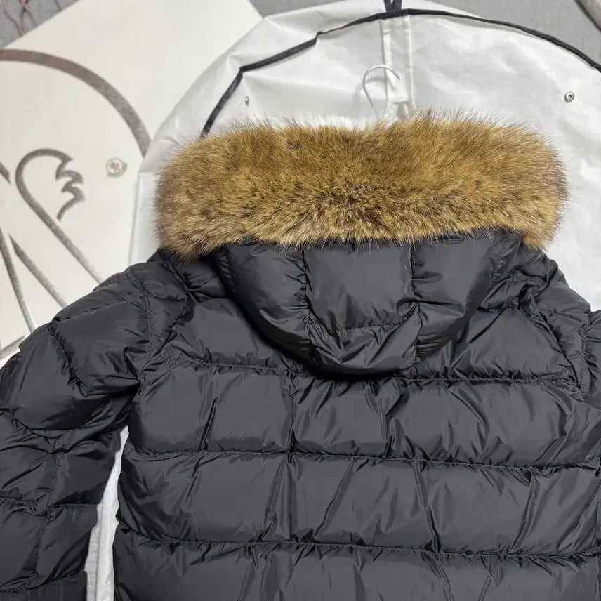 [BUNJANG] Moncler Maya Puffer Jacket Black (Size 4) / 몽클레어 마야프 패딩 블랙 4사이즈 가격내림