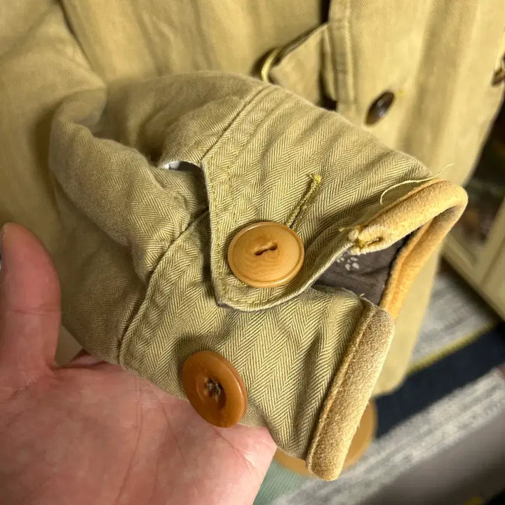 [BUNJANG] Visvim Hendi Beige Trench Coat / 비즈빔 visvim 헨디 베이지 트렌치 코트 2