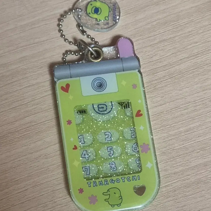 [BUNJANG] Tamagotchi Handphone Keyring / 다마고치 핸드폰 키링 주댕치