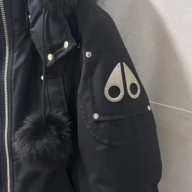 [BUNJANG] Moose Knuckles Debby Bomber Jacket Black Fur / 무스너클 데비봄버 블랙퍼