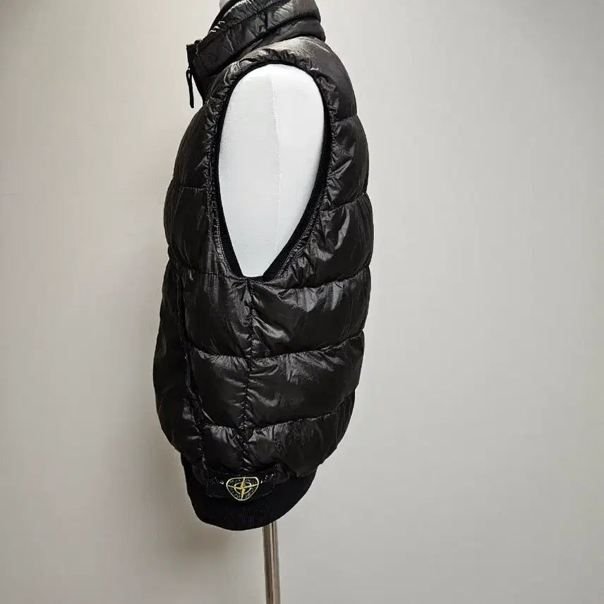 [BUNJANG] Stone Island Padded Vest / 스톤아일랜드 패딩 조끼(M)