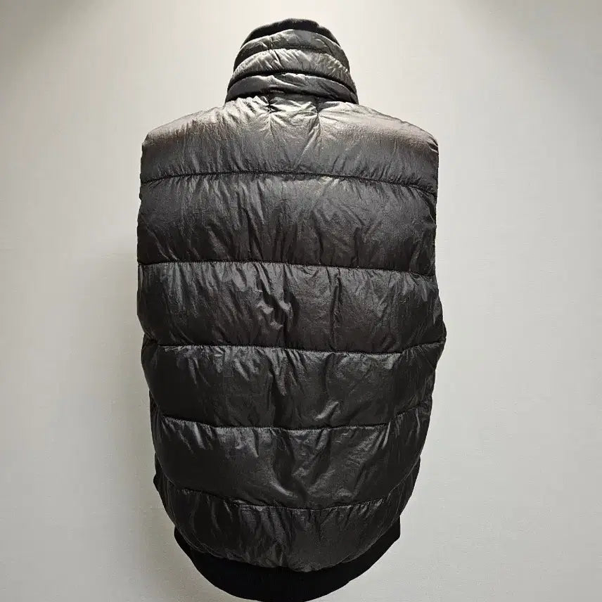 [BUNJANG] Stone Island Padded Vest / 스톤아일랜드 패딩 조끼(M)
