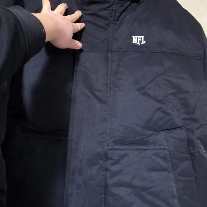 [BUNJANG] NFL Down Padded Jacket (Size 95) / NFL 엔에프엘 덕다운 패딩 자켓 95사이즈 새제품택포