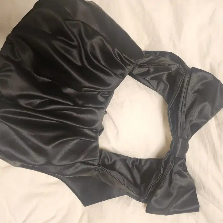 [BUNJANG] &Other Stories Ribbon Satin Bag / 앤아더스토리즈 리본 새틴백