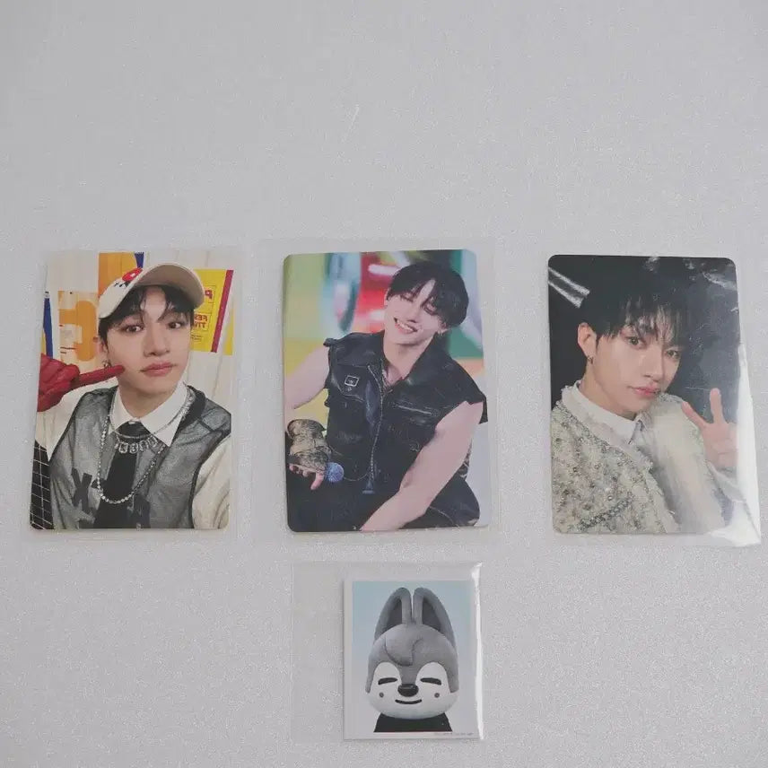[BUNJANG] Stray Kids Bang Chan Toy World Blu-ray + POB Photocard / 방찬:))스트레이키즈 일본 토이월드 방찬 블루레이 방찬 포카 울프찬