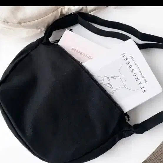 [BUNJANG] Black Canvas Crossbody Bag / 블랙 캔버스 크로스백