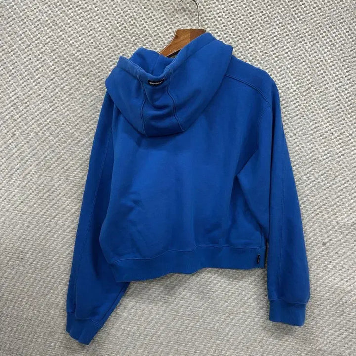 [SOLD OUT] 커버낫 블루 자수로고 크롭 후드티 M M10570