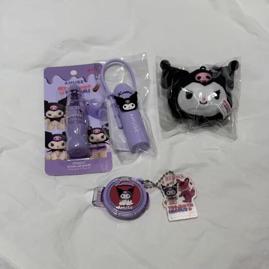 [BUNJANG] 어뮤즈 쿠로미 파우더 벨벳 틴트 소다 립밤 립앤치크 스티커 키링 / 어뮤즈 쿠로미 파우더 벨벳 틴트 소다 립밤 립앤치크 스티커 키링