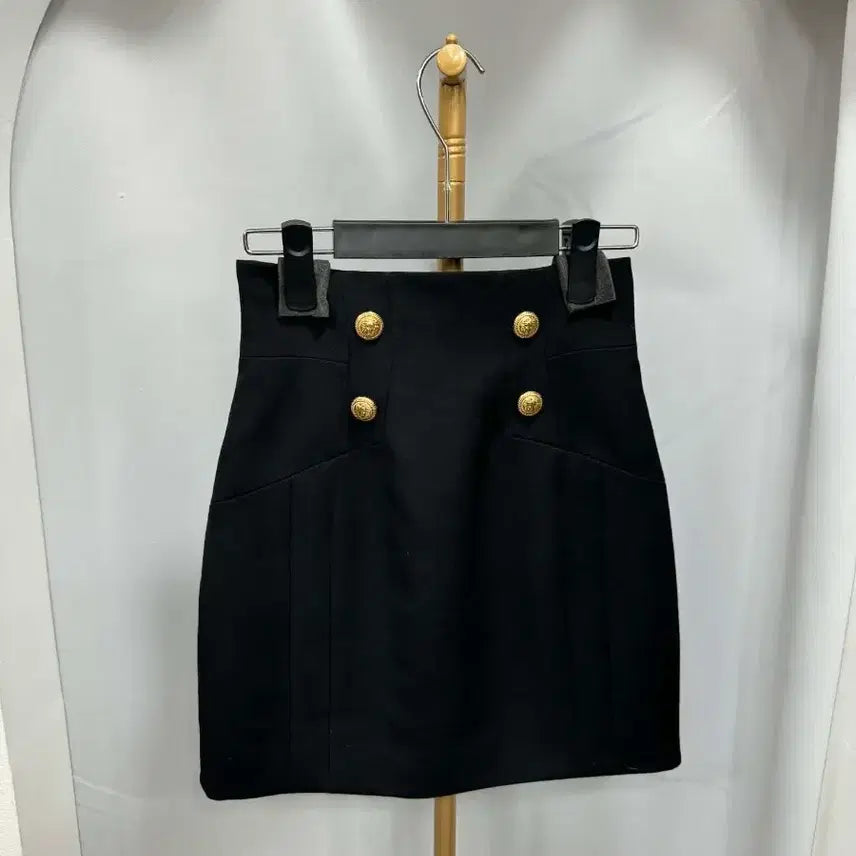 [BUNJANG] Balmain Button Detail Skirt (Size 36) / 백화점판 발망 버튼 디테일 스커트 36사이즈