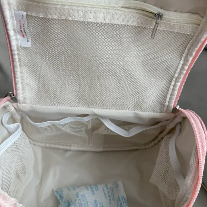 [BUNJANG] Hello Kitty Pouch / 산리오 ) 헬로키티 파우치 새제품