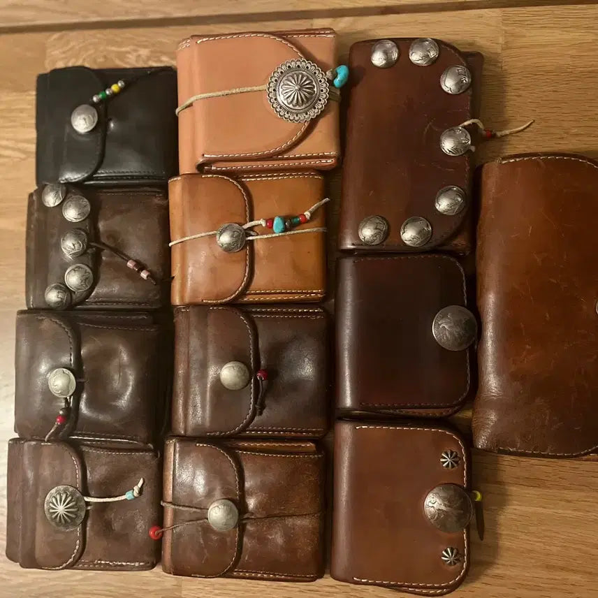 [BUNJANG] GOROS Saddle Leather Concho Bifold Wallet / GOROS 올드고로스 새들레더 콘초 중지갑