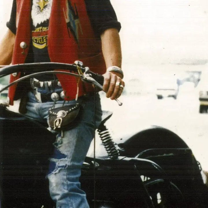 [BUNJANG] GOROS Saddle Leather Concho Bifold Wallet / GOROS 올드고로스 새들레더 콘초 중지갑