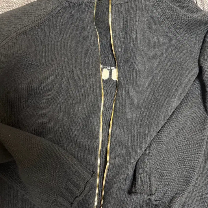 [BUNJANG] Matinkim Spell Point Knit Zip Up - Black (Size M) / 마뗑킴 니트집업