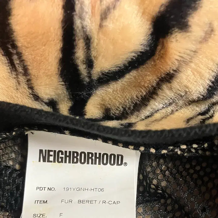 [BUNJANG] Neighborhood Fur Beret / 네이버후드 퍼 베레모