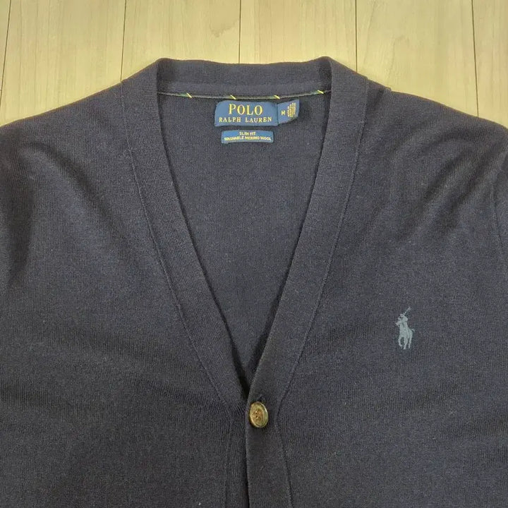 [SOLD OUT] 폴로 가디건