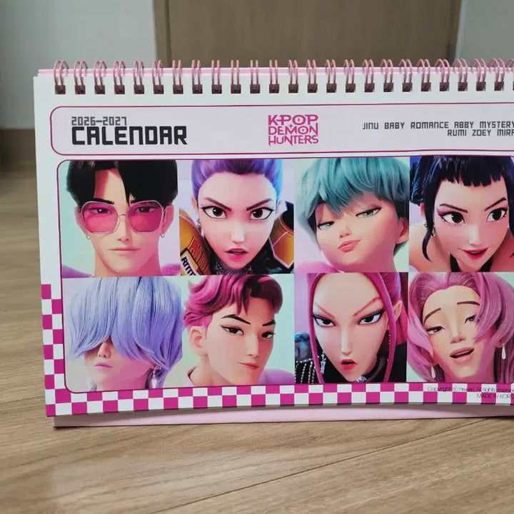 [BUNJANG] Kpop Demon Hunters 2026-2027 Calendar / 케이팝 데몬 헌터스 2026-2027 탁상 달력 굿즈
