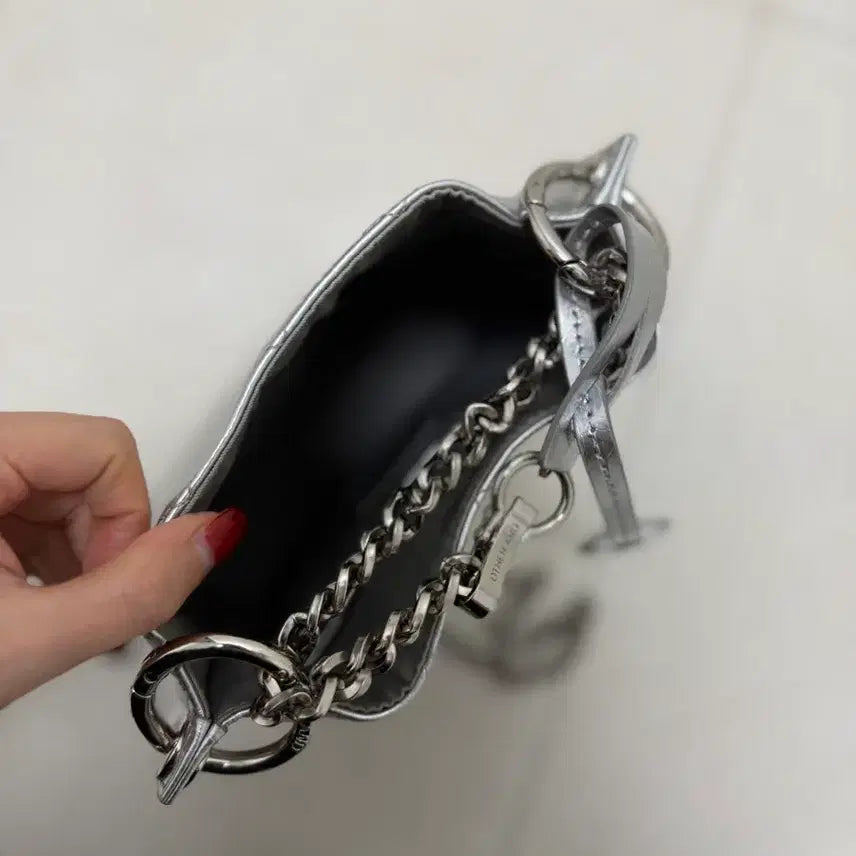 [BUNJANG] ADER Error Karma Bag Quilted Shoulder Bag Silver / 아더앤드 스테디샐러 카마백 퀄팅백 실버