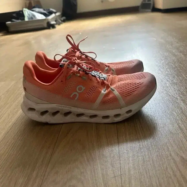 [SOLD OUT] On 러닝 | 온 러닝 | 클라우드서퍼 러닝화 275