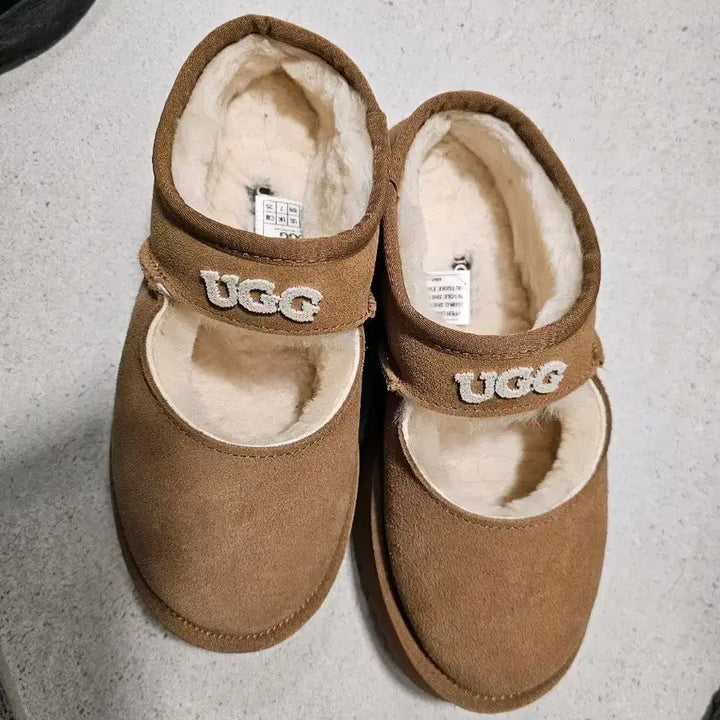[BUNJANG] Ozwear UGG Mary Jane UGG EU39 (245-250) Shoes / 호주 어그 오즈웨어 메리제인어그 EU39 (245-250)