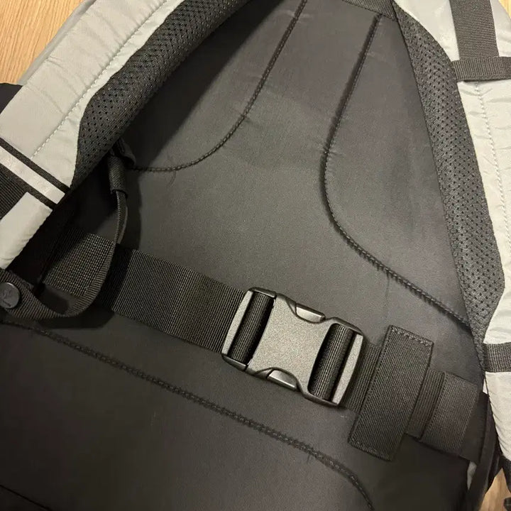 [BUNJANG] Le Coq Sportif 2-Way Backpack / 르꼬끄 2way 백팩 팔아요