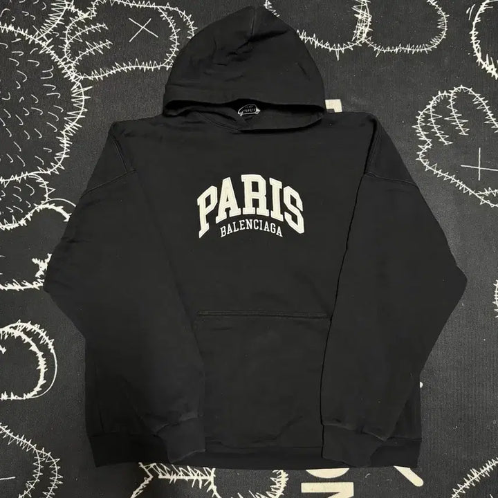 [SOLD OUT] 발렌시아가 파리스 후드티 블랙 L