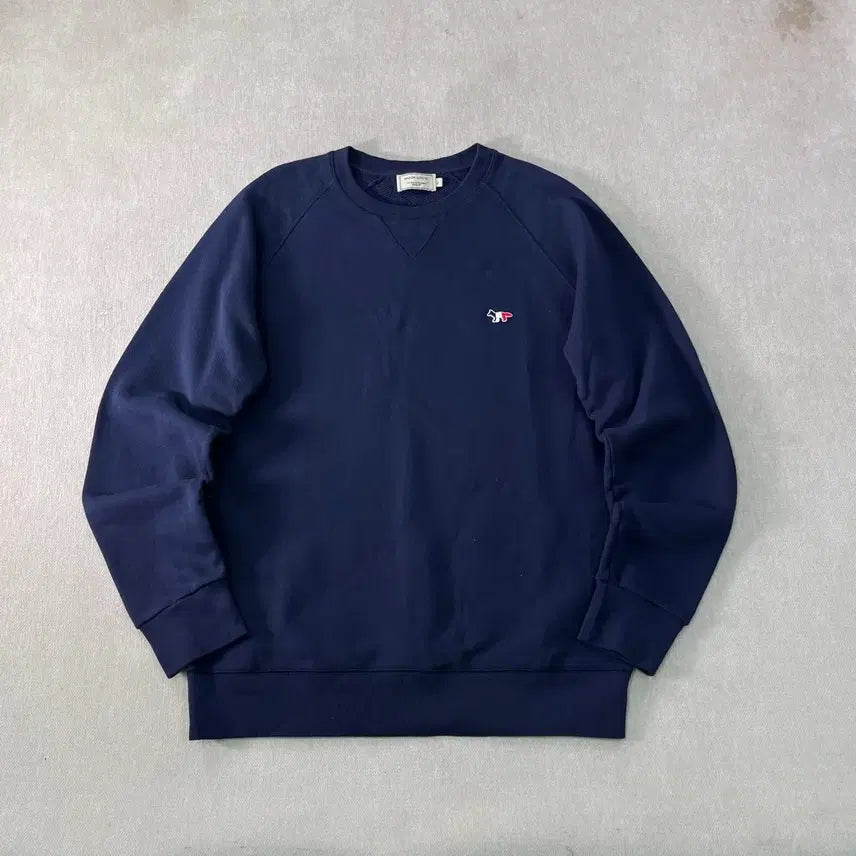 [BUNJANG] Maison Kitsune Fox Patch Navy Sweatshirt / 100 메종키츠네 폭스패치 네이비 맨투맨