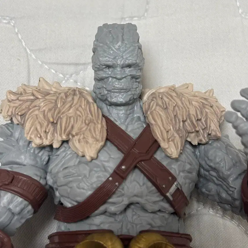 [BUNJANG] Marvel Legends Korg Action Figure / 마블레전드 BAF 코르그 피규어