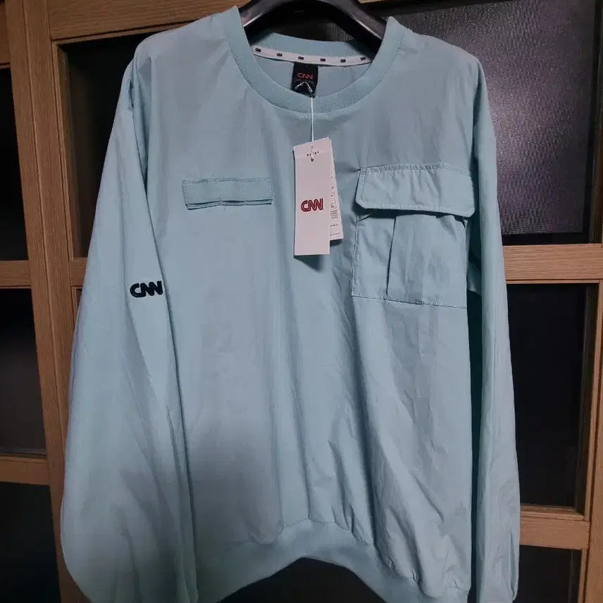 [BUNJANG] CNN Travel Crewneck Overshirt / cnn 트래블 르포타주 크루넥 오버셔츠 100