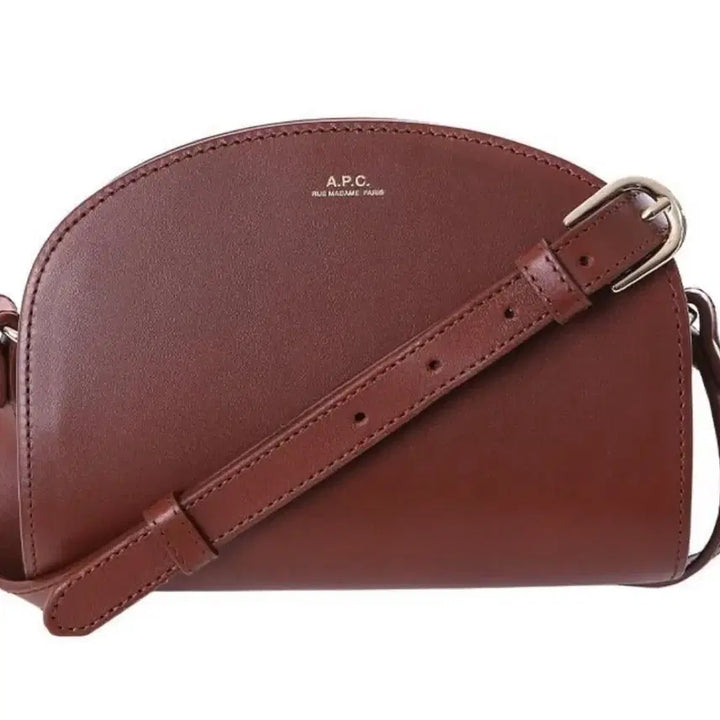 [SOLD OUT] [백화점 정품] A.P.C. 하프문 미니 브라운