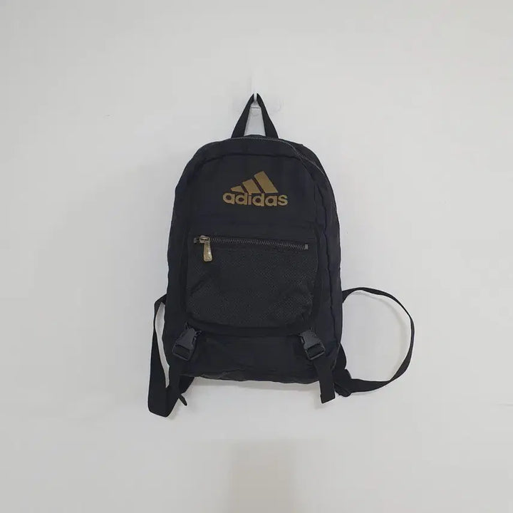 [BUNJANG] Adidas Black Mini Backpack / No.26012804 아디다스 블랙 미니백팩 가방