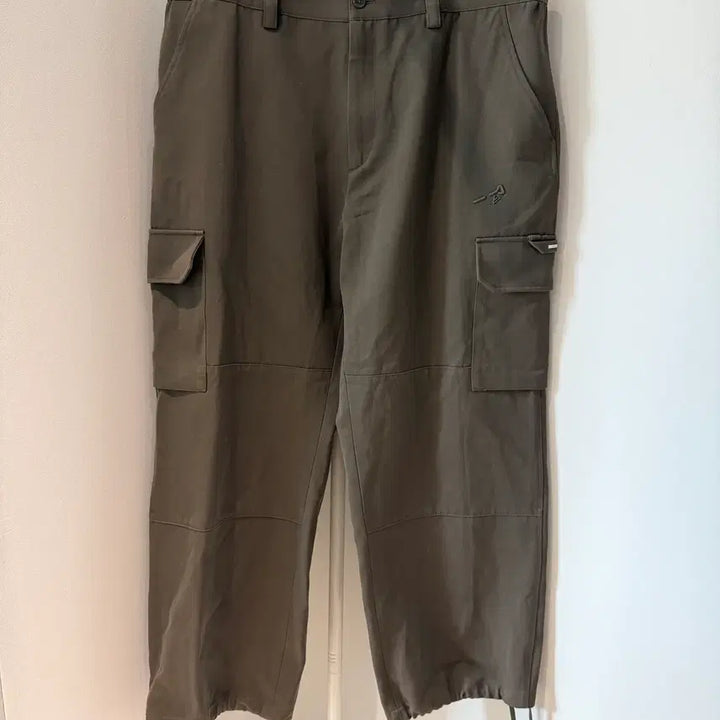 [BUNJANG] Louis Vuitton Virgil Abloh Cargo Pants / [50] 루이비통 버질아블로 카고 팬츠