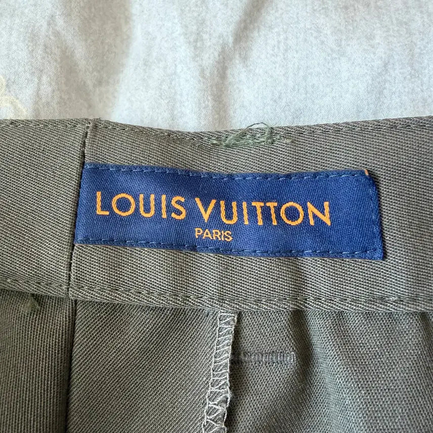 [BUNJANG] Louis Vuitton Virgil Abloh Cargo Pants / [50] 루이비통 버질아블로 카고 팬츠