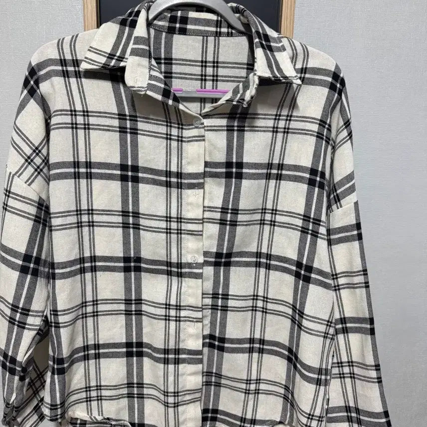 [BUNJANG] Black and White Checkered Shirt / 화이트 블랙 체크 셔츠