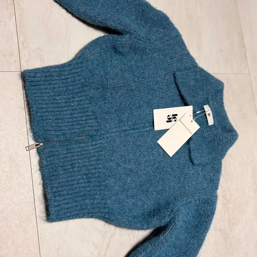[BUNJANG] Le Crop Knit Zip-up Blue / 르 크롭니트 집업 블루