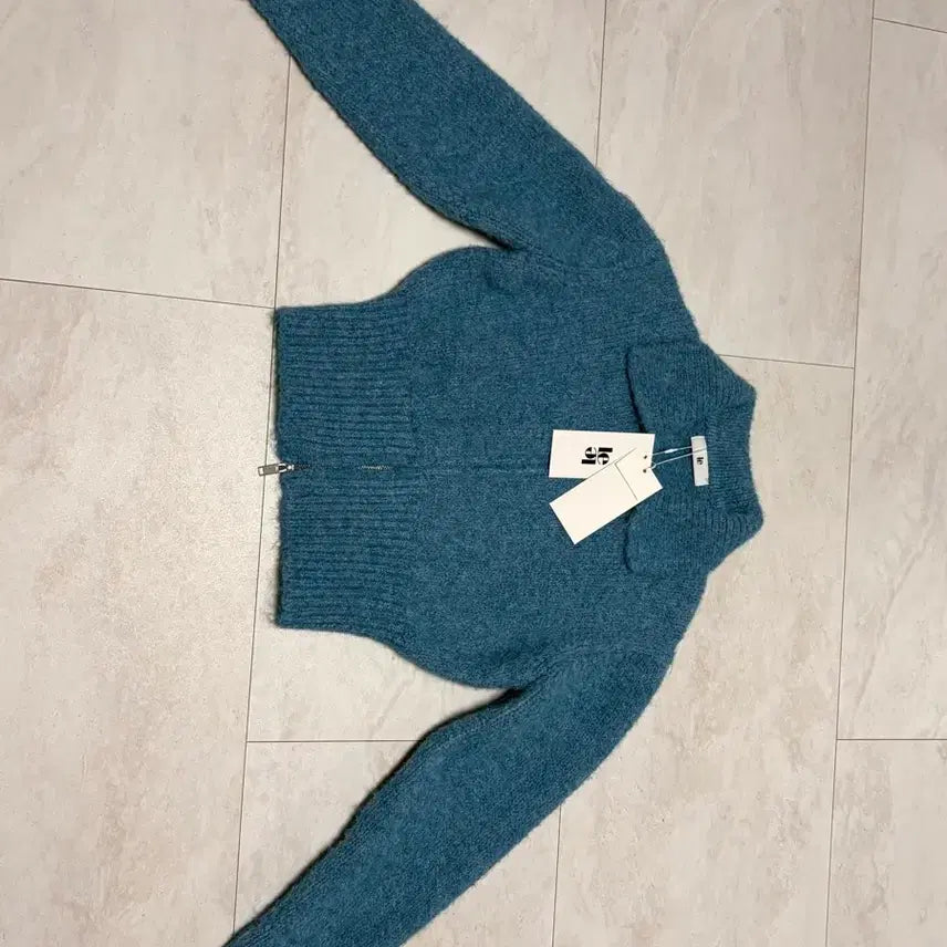 [BUNJANG] Le Crop Knit Zip-up Blue / 르 크롭니트 집업 블루